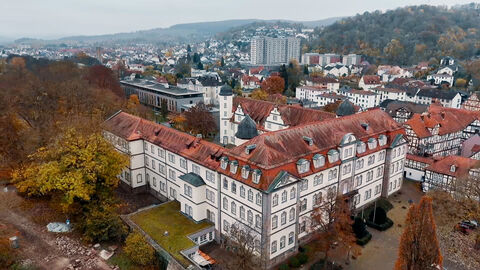 Luftansicht von einem Schloss